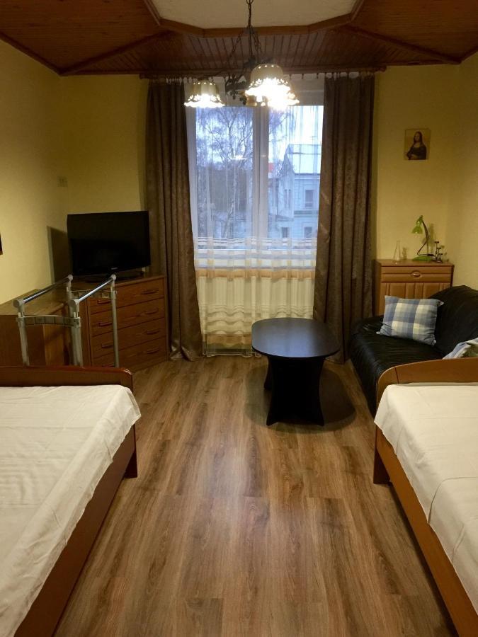 Elvira Appartamento Karlovy Vary Esterno foto