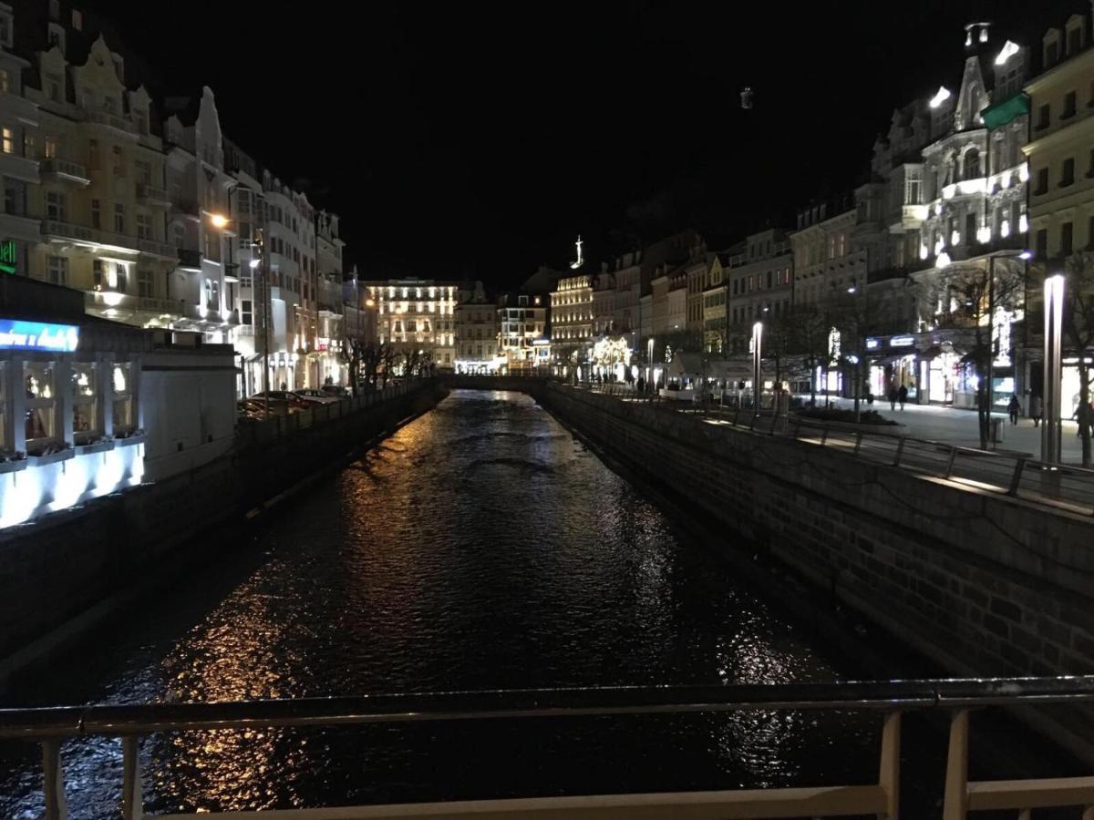 Elvira Appartamento Karlovy Vary Esterno foto